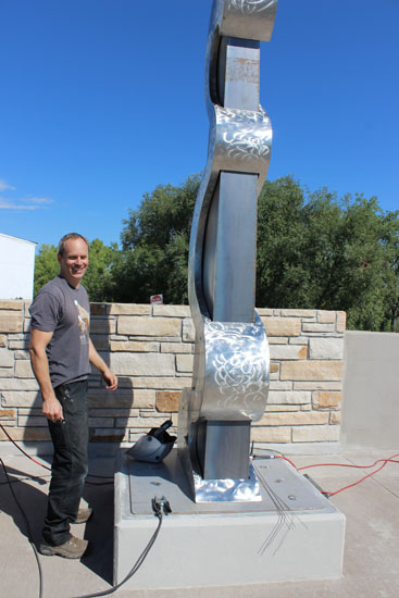 Artist Mark Leichliter