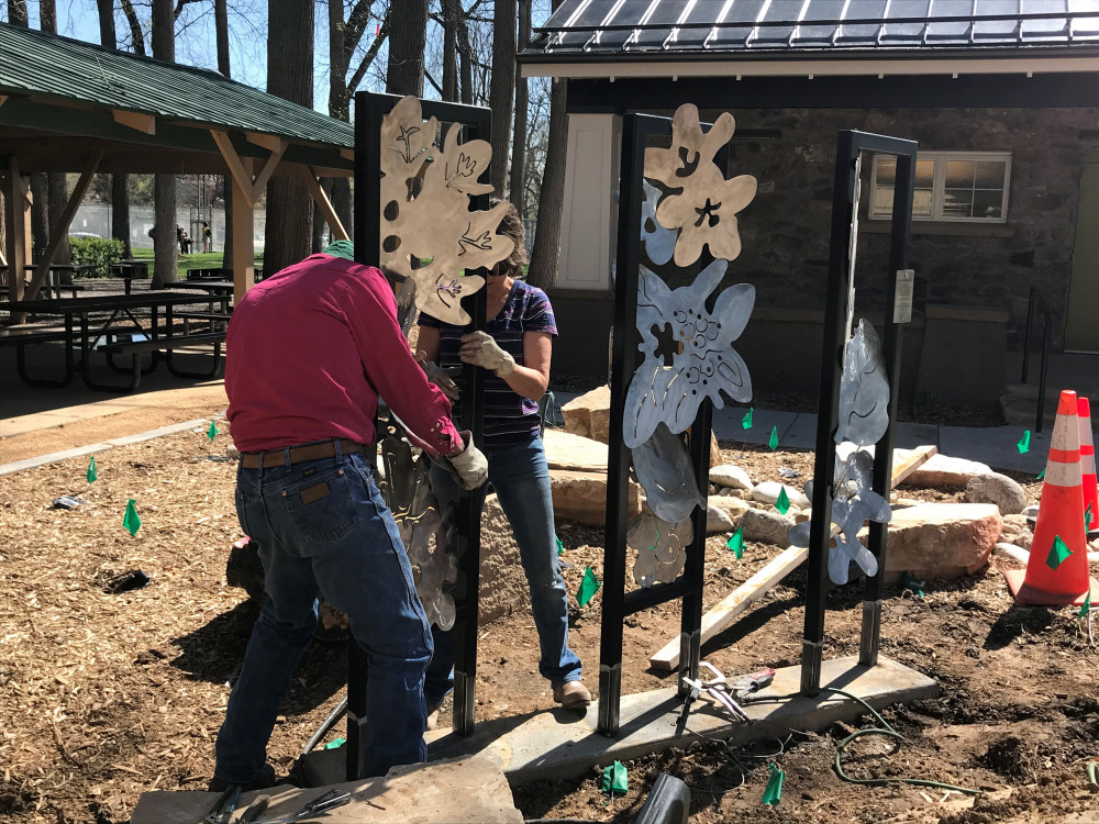 Installing the sculpture