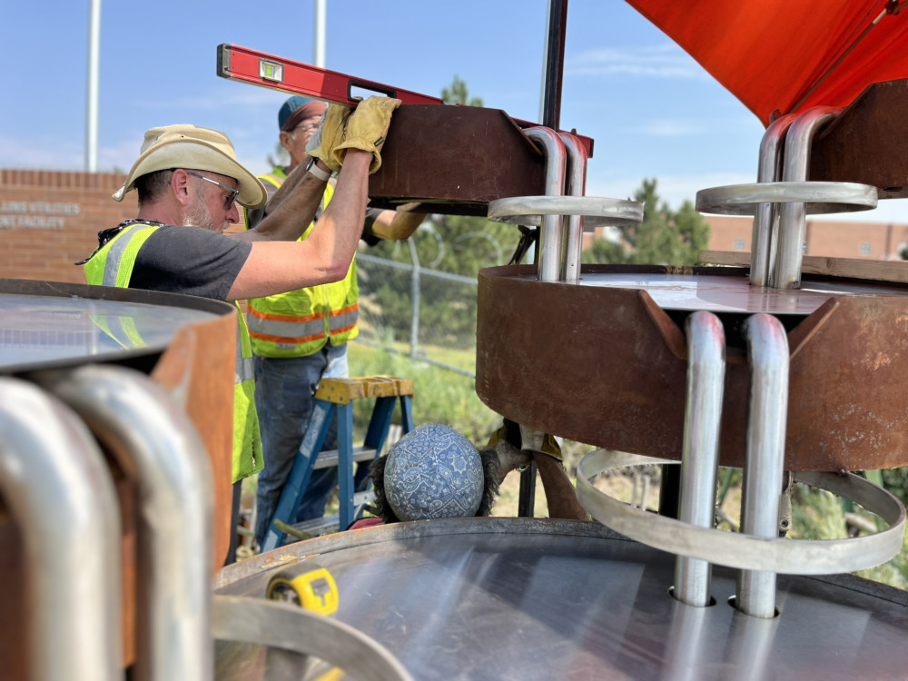 installing the sculpture