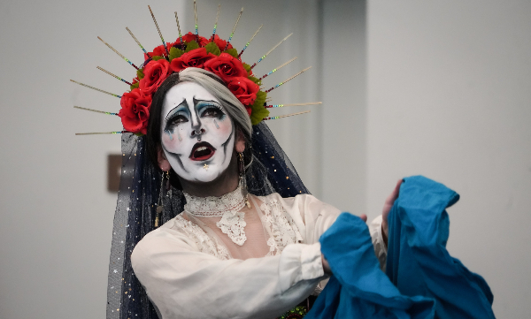Drag artist Ambrose performing for Teatro Latino