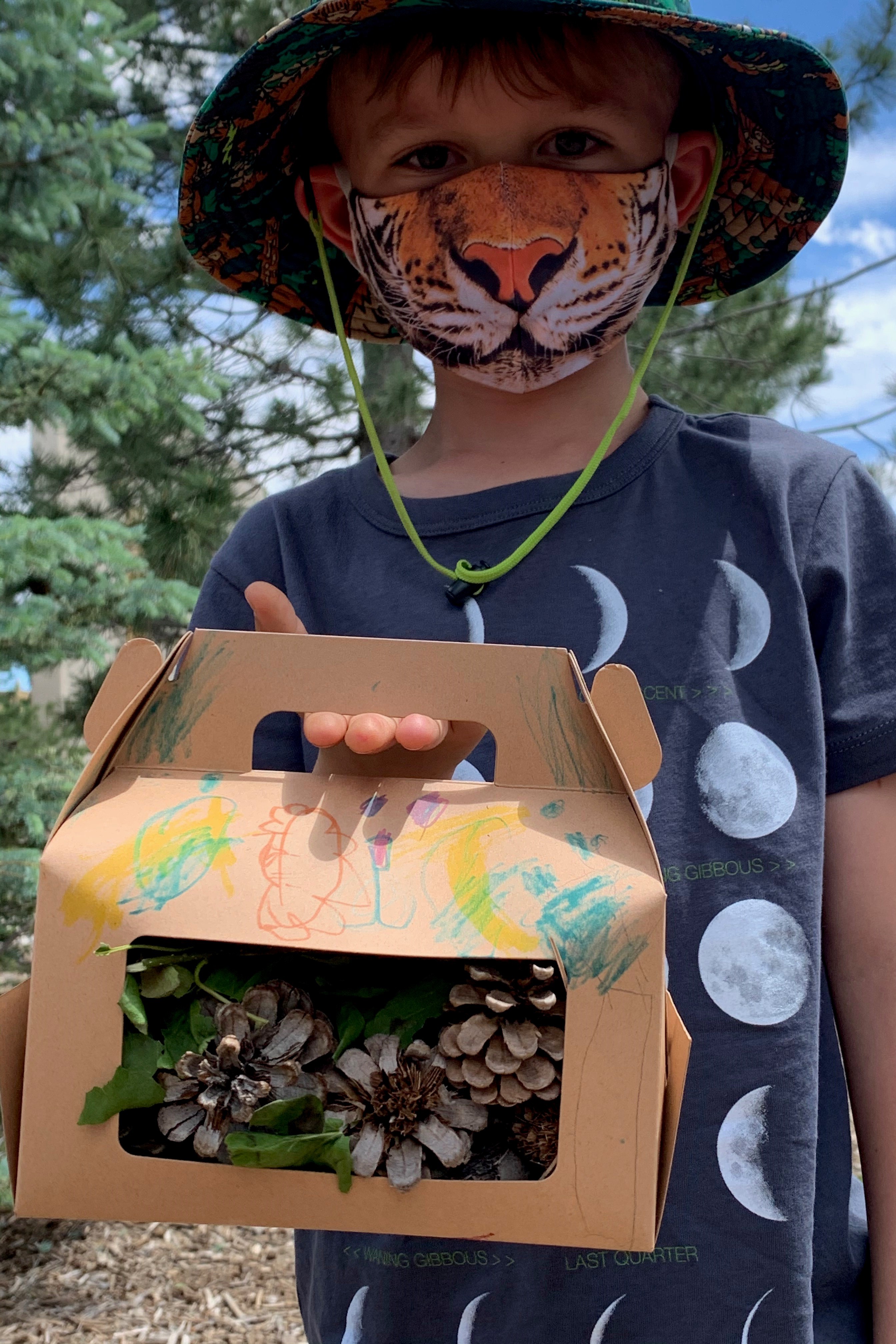 kid in tiger mask