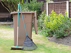 yard trimmings photo.jpg yard trimmings photo.jpg