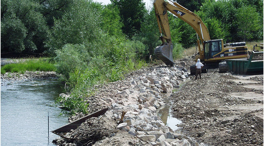 High-flow weir at the outfall to the Poudre River.