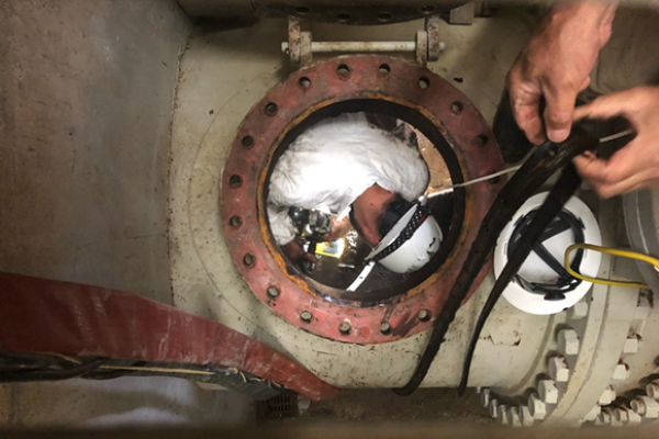 Water worker in outlet